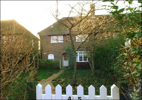 45-46 Neale Close